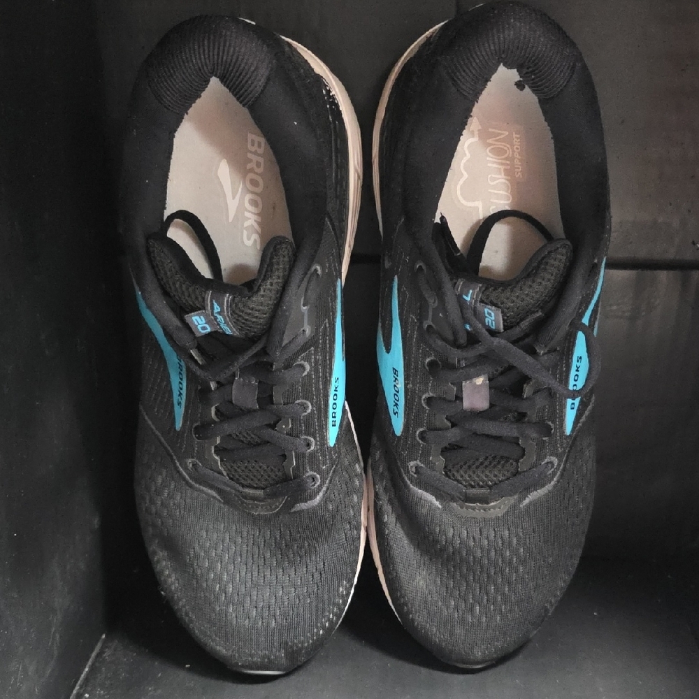 Brooks Ariel Womens Athletic Shoes - Black and Light Blue - Picture 6 of 9